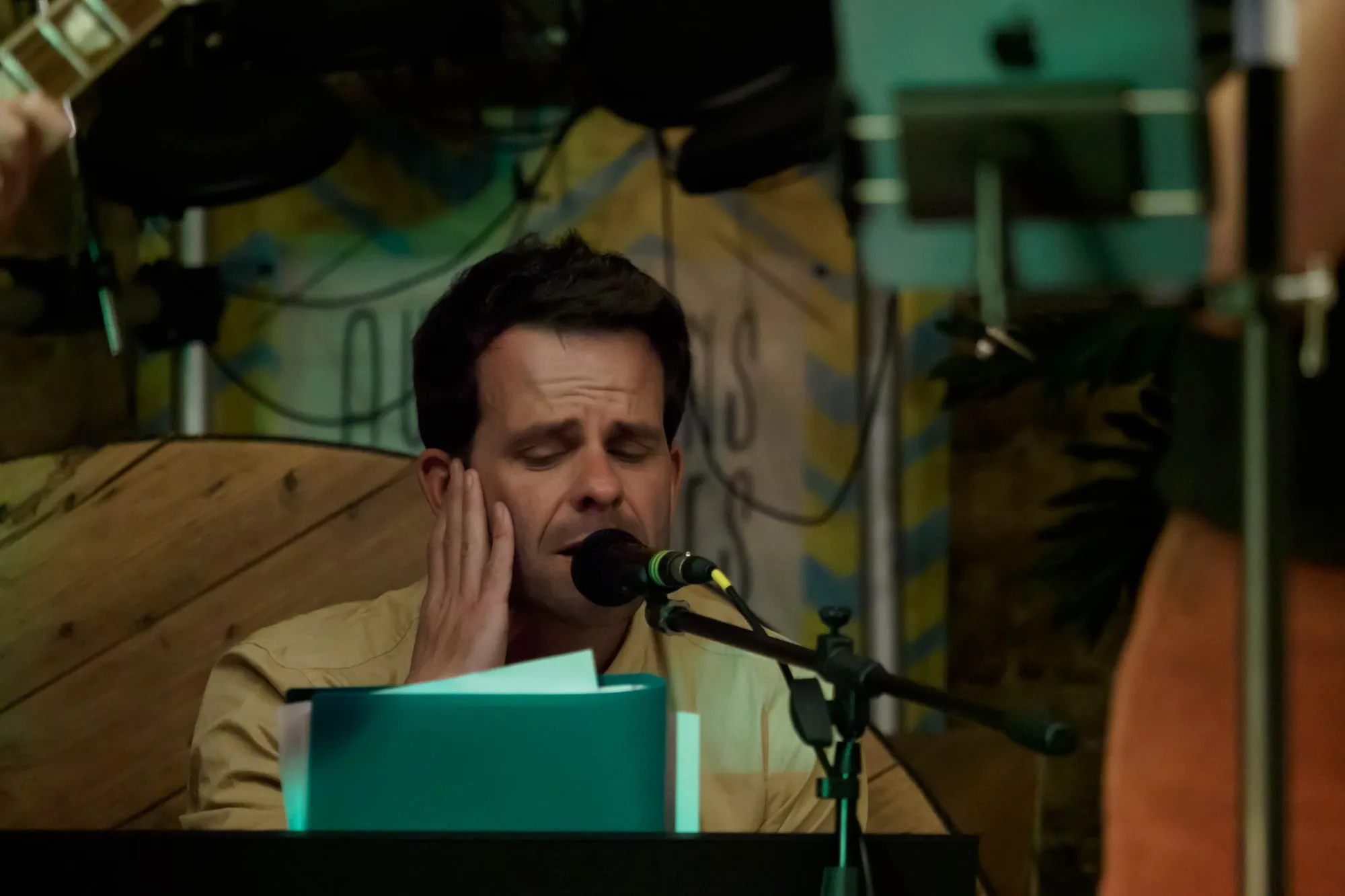 Chant et claviers, les yeux fermés